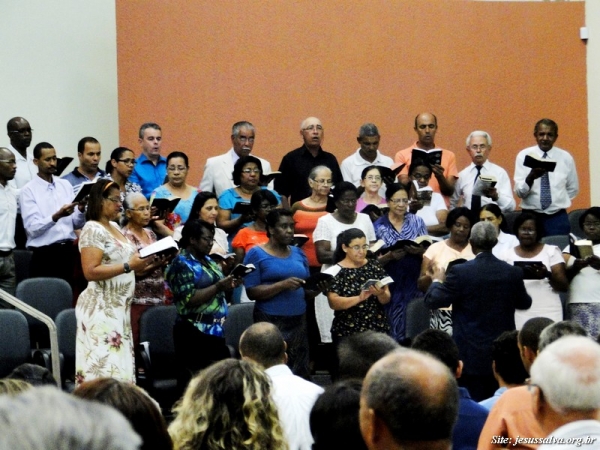 &quot;Segui a paz com todos e a santificação&quot; - Pregou o Pr Cerqueira em Lavras