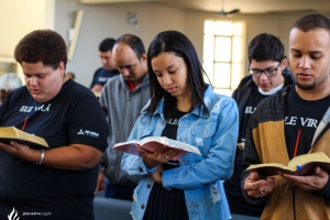 Jovens participam da Manhã com Deus no feriado de 7 de setembro