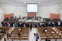 Jovens de Lavras se re&uacute;nem em mais um Culto Geral dos Jovens, confira as fotos