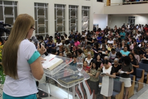 Muito poder e unção no culto de abertura do 57º Aniversário do Círculo de Oração Jardim das Oliveiras