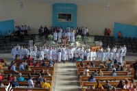 56 novos membros descem &agrave;s &aacute;guas no primeiro batismo de 2019