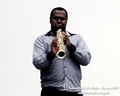 &Acirc;ncoras de esperan&ccedil;a para a alma. Confira fotos de mais um culto