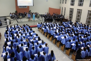 Ensaio das irmãs para a festividade do Círculo de Oração