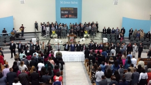 Novos diáconos e presbíteros foram consagrados e reconhecidos no culto de ceia