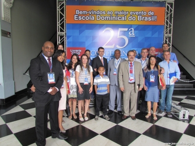 Comitiva do Campo de Lavras participa da 25&ordf; Confer&ecirc;ncia de Escola B&iacute;blica Dominical em BH