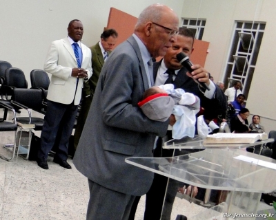 Parapeito da fam&iacute;lia - Ora&ccedil;&atilde;o, Palavra de Deus e Disciplina